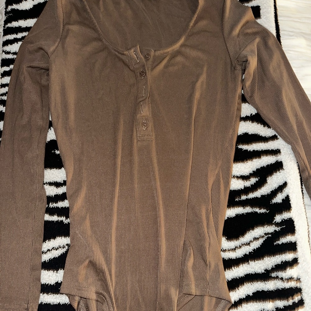 Brown Fitted Buttoned Bodysuit
